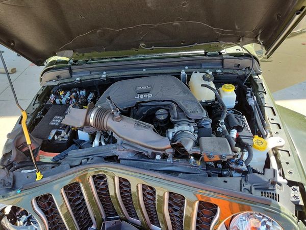 2021 JEEP GLADIATOR Overland