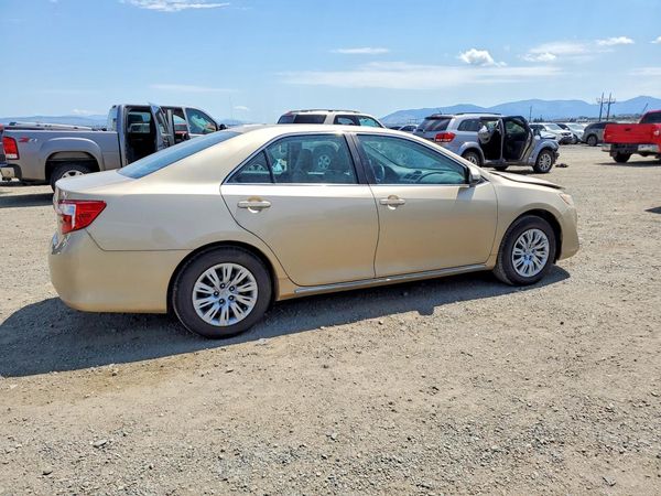 2012 TOYOTA CAMRY