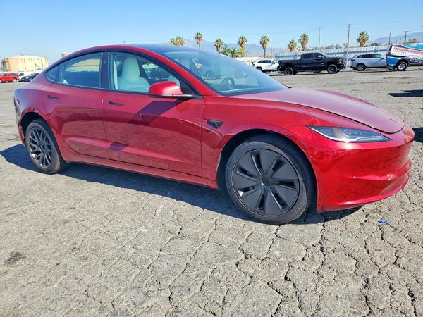 2026 TESLA MODEL 3