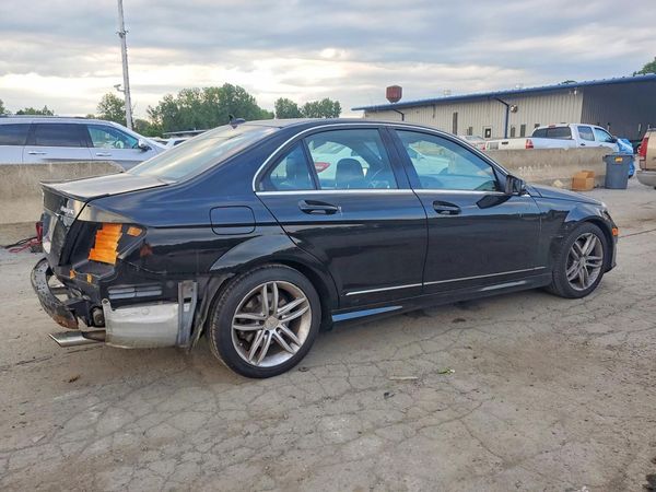 2014 MERCEDES-BENZ C C300 4 MATIC