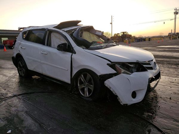2015 TOYOTA RAV4 XLE (M Grade)