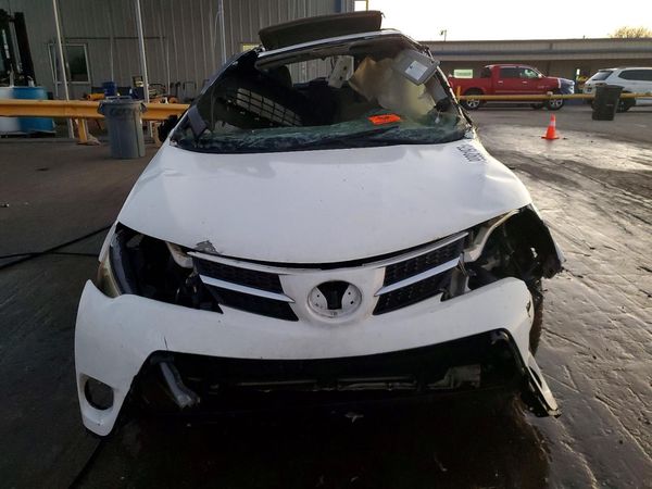 2015 TOYOTA RAV4 XLE (M Grade)