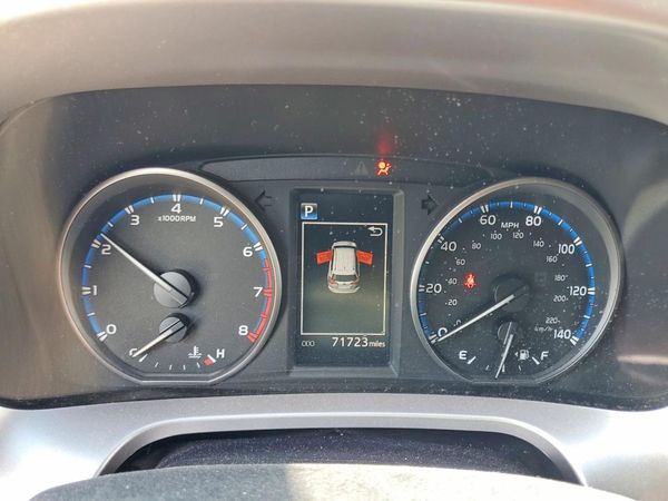 2018 TOYOTA RAV4 LE