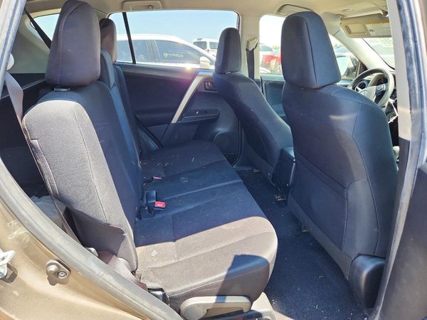 2015 TOYOTA RAV4 LE (X Grade)