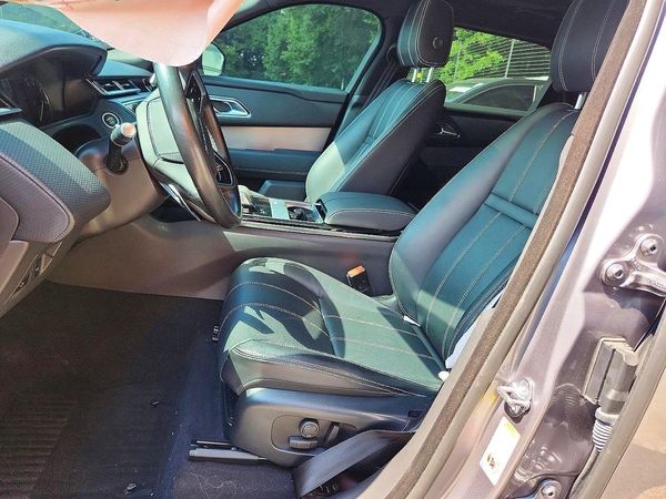 2022 LAND ROVER RANGE ROVER VELAR R-Dynamic S