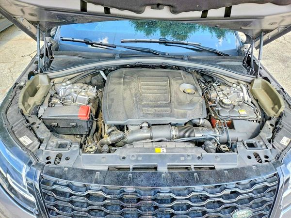 2022 LAND ROVER RANGE ROVER VELAR R-Dynamic S