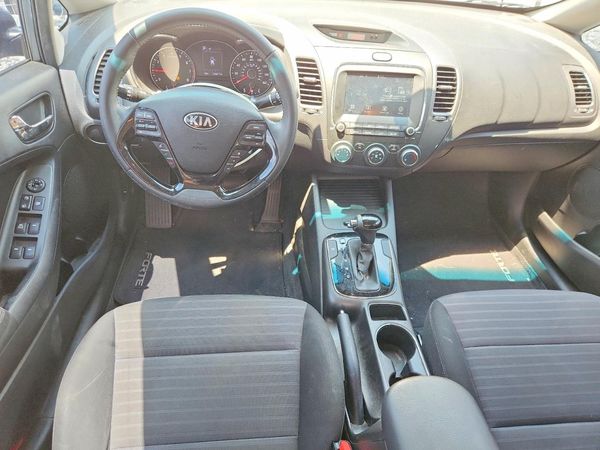 2017 KIA FORTE LX Popular, S