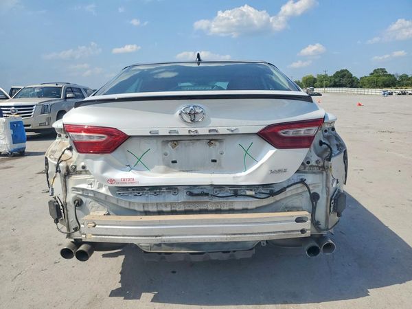 2019 TOYOTA CAMRY