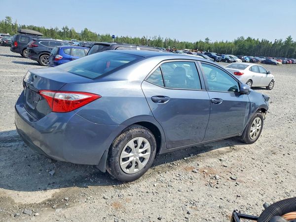 2015 TOYOTA COROLLA