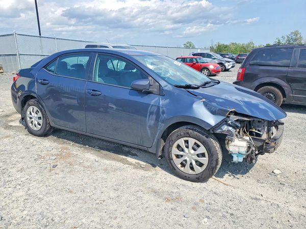 2015 TOYOTA COROLLA