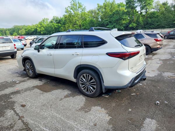 2020 TOYOTA HIGHLANDER Platinum