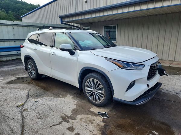 2020 TOYOTA HIGHLANDER Platinum
