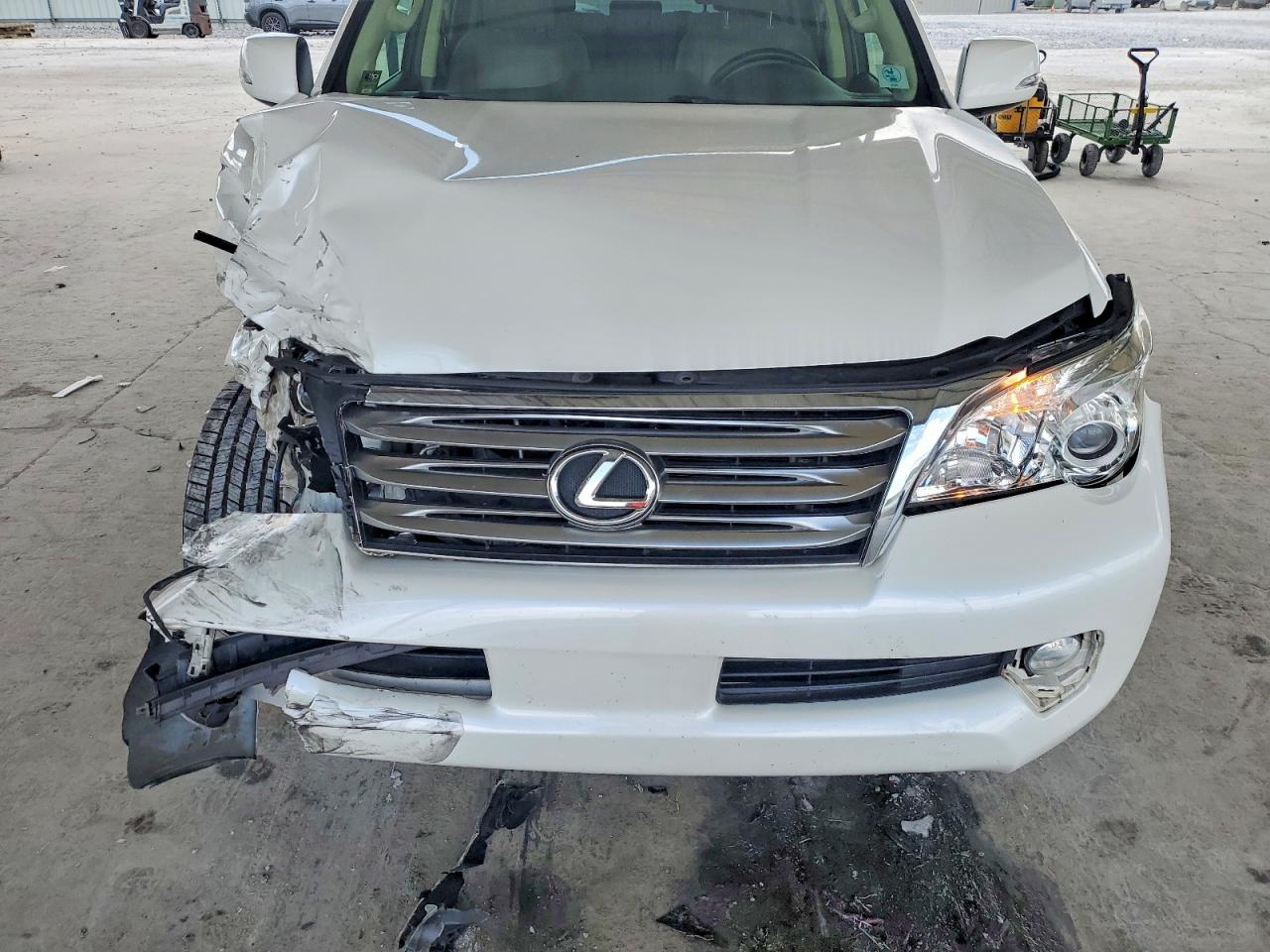 2012 LEXUS GX 460 Base