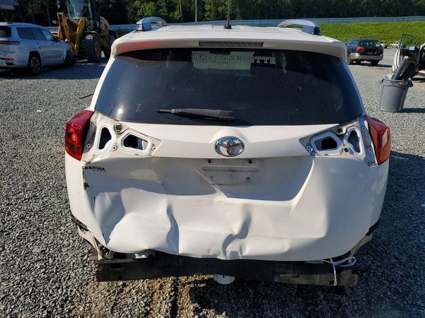 2015 TOYOTA RAV4 LE (X Grade)
