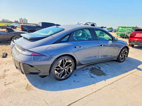 2025 HYUNDAI IONIQ 6