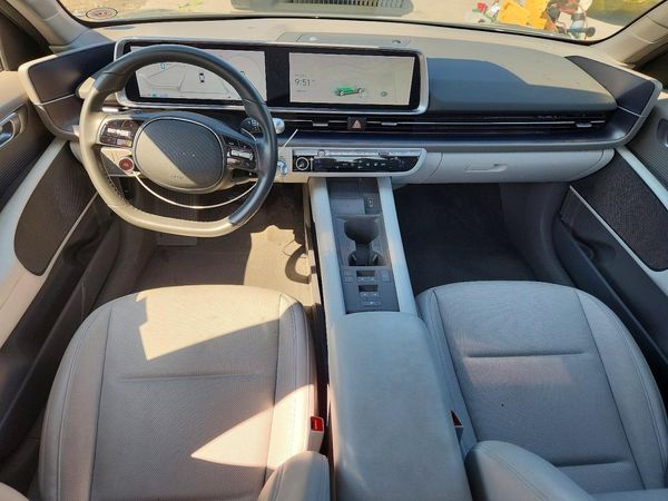 2025 HYUNDAI IONIQ 6