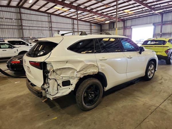 2021 TOYOTA HIGHLANDER L