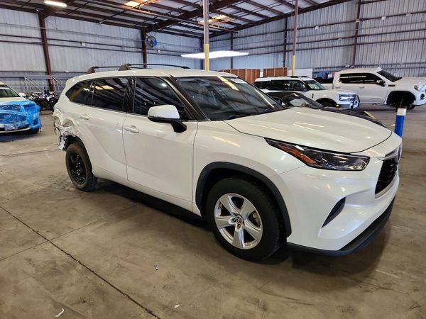 2021 TOYOTA HIGHLANDER L