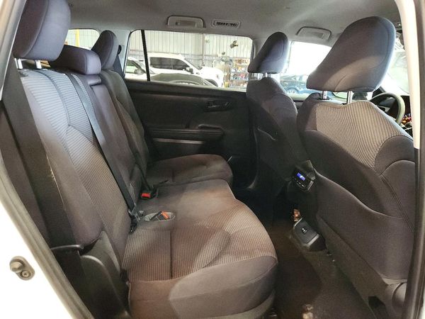 2021 TOYOTA HIGHLANDER L