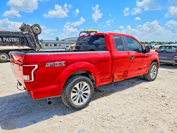 2017 FORD F150 SuperCab