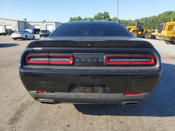 2019 DODGE CHALLENGER SXT