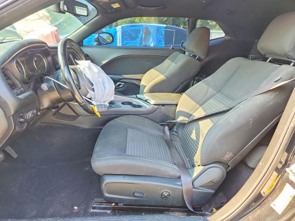 2019 DODGE CHALLENGER SXT