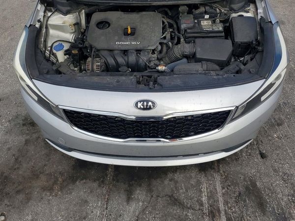 2017 KIA FORTE LX Base