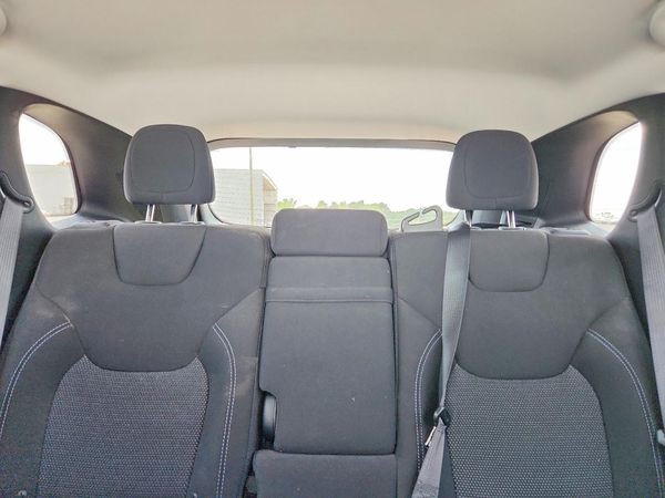 2019 JEEP CHEROKEE LATITUDE FWD