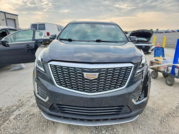 2020 CADILLAC XT5