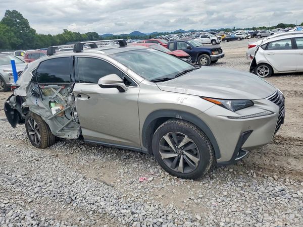 2019 LEXUS NX 300H Luxury