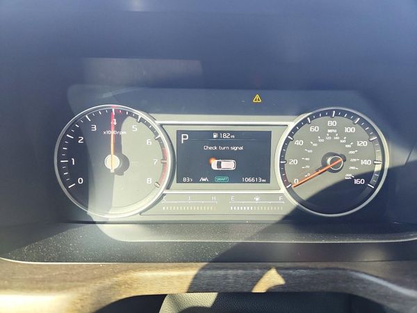 2022 KIA SORENTO EX