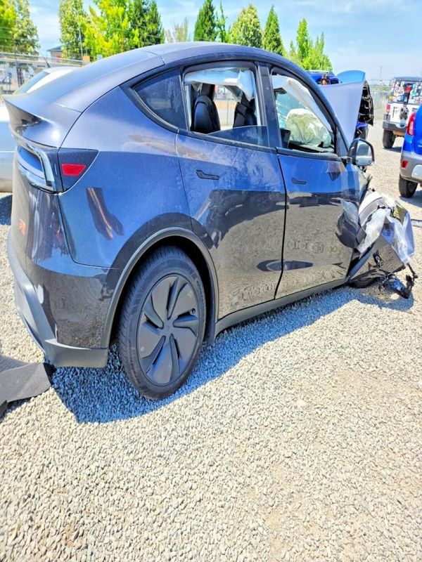 2026 TESLA MODEL Y — PSRA