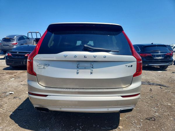 2016 VOLVO XC90 SV42 Momentum