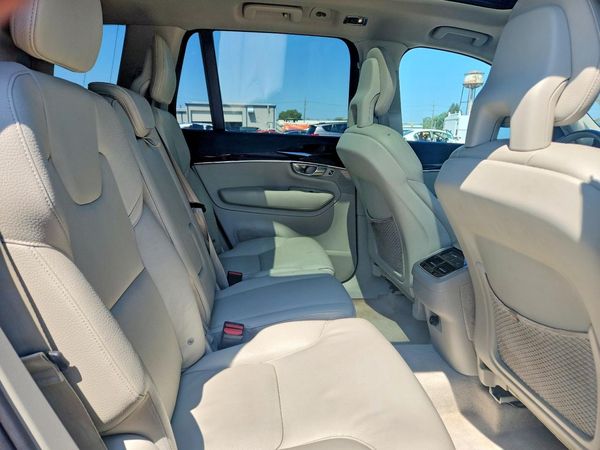 2016 VOLVO XC90 SV42 Momentum