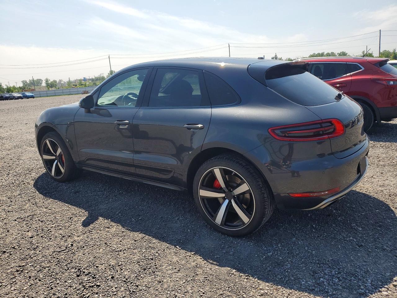 2017 PORSCHE MACAN