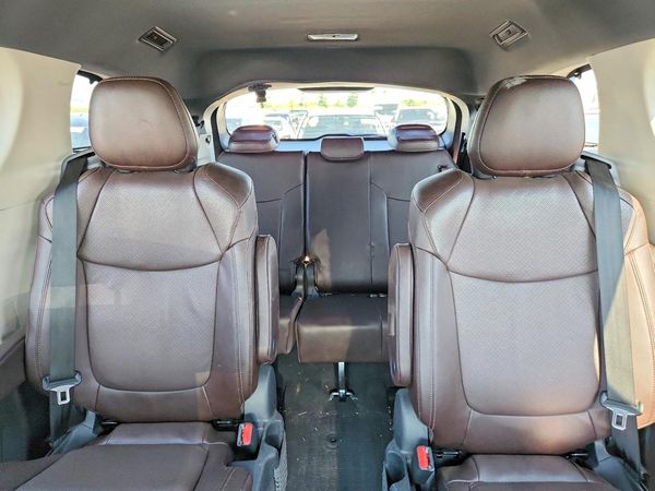 2021 TOYOTA SIENNA Platinum