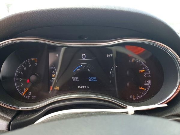 2016 JEEP GRAND CHEROKEE Limited