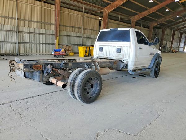 2015 RAM 5500 REG CAB CHASSIS