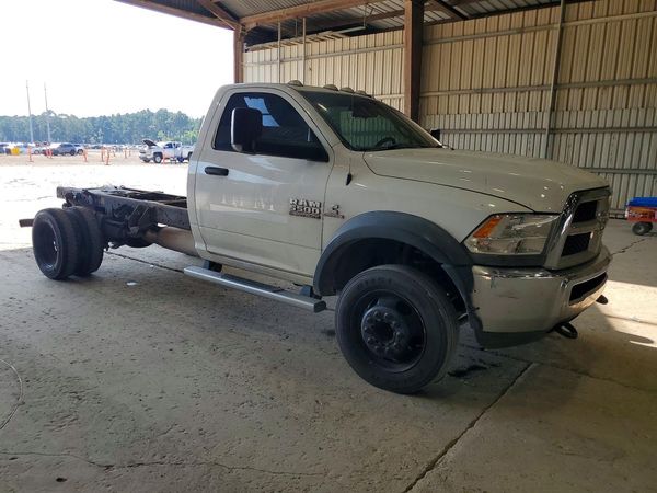 2015 RAM 5500 REG CAB CHASSIS