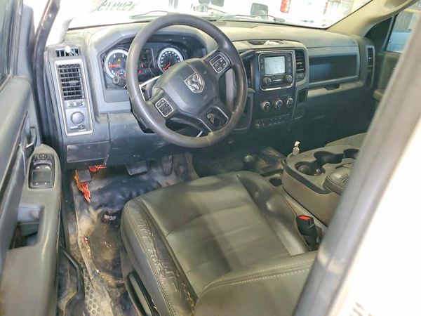 2015 RAM 5500 REG CAB CHASSIS