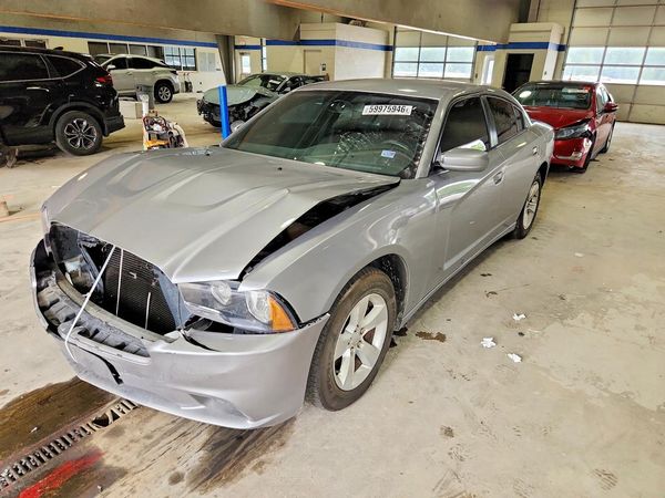 2014 DODGE CHARGER SE