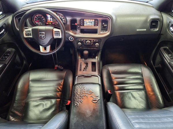 2014 DODGE CHARGER SE