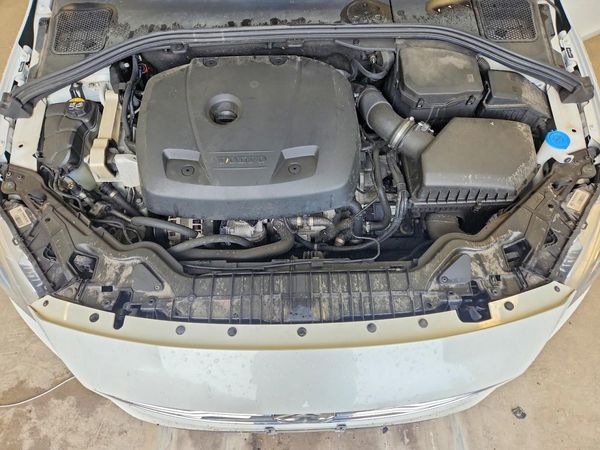 2018 VOLVO S60