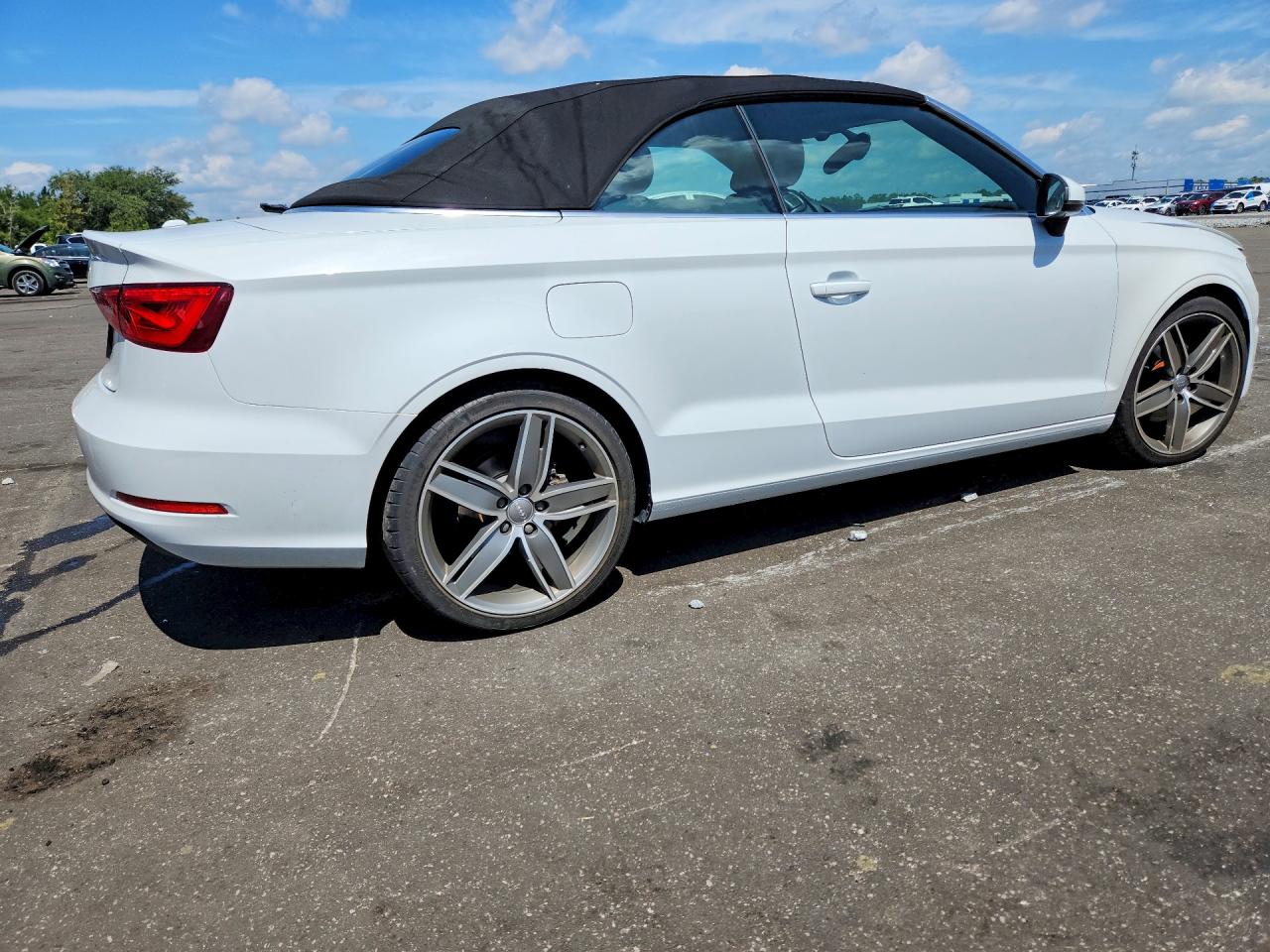 2015 AUDI A3 Premium Plus