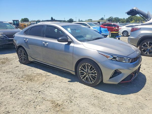 2024 KIA FORTE GT Line