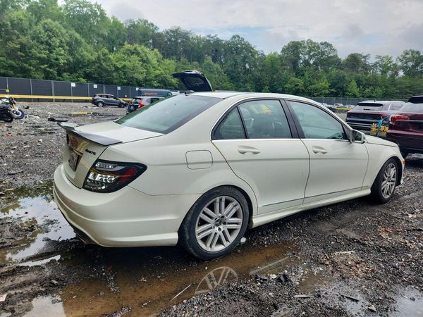 2012 MERCEDES-BENZ C C300 4-MATIC