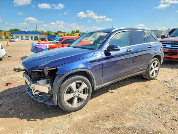 2017 MERCEDES-BENZ GLC