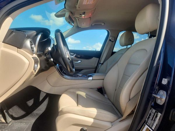 2017 MERCEDES-BENZ GLC GLC300