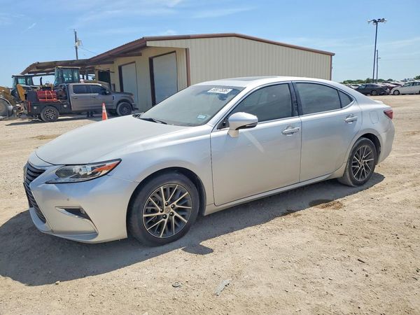2017 LEXUS ES