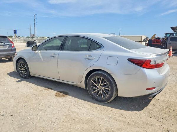 2017 LEXUS ES